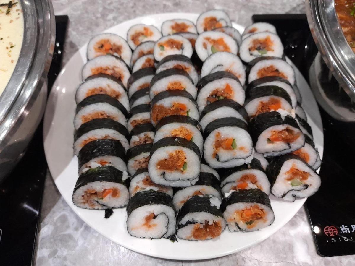 M Hotel Kaohsiung Dış mekan fotoğraf