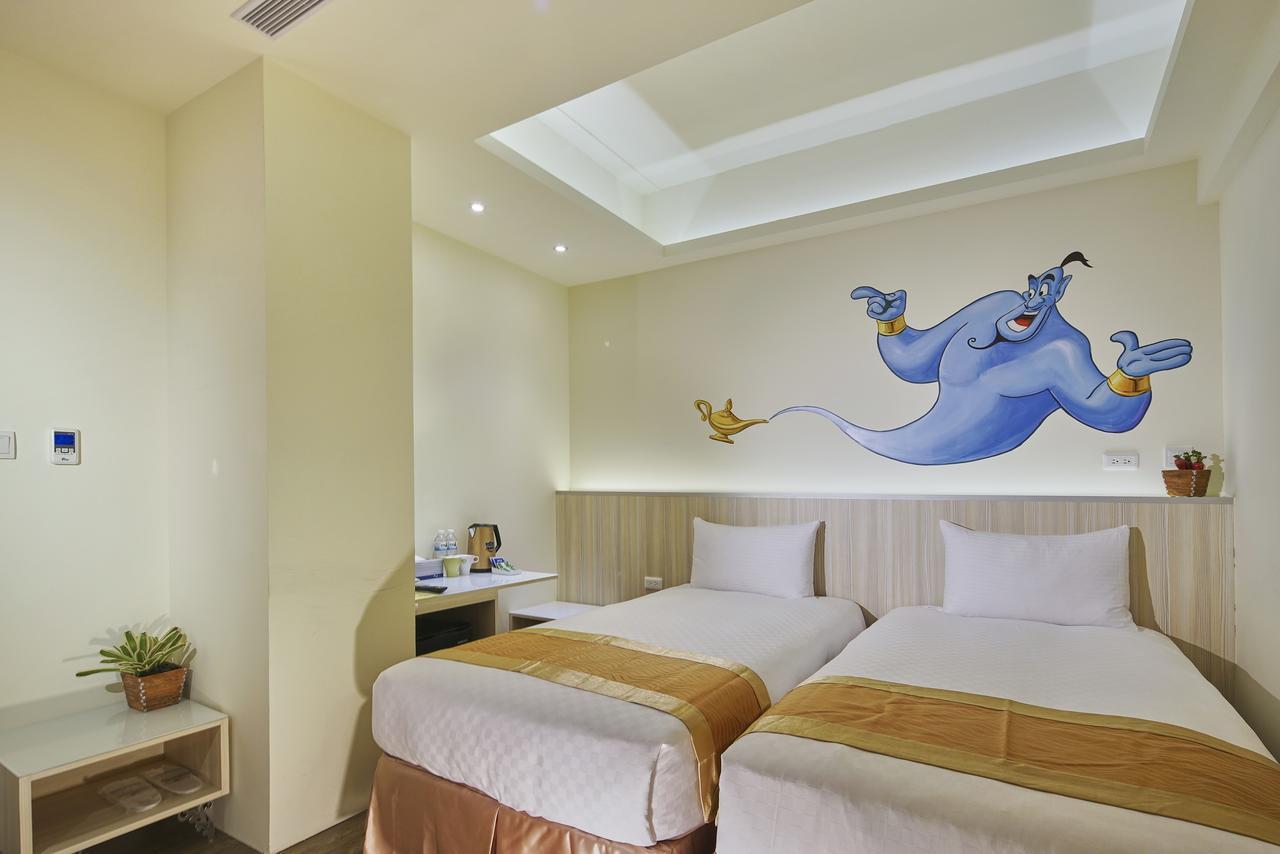 M Hotel Kaohsiung Dış mekan fotoğraf