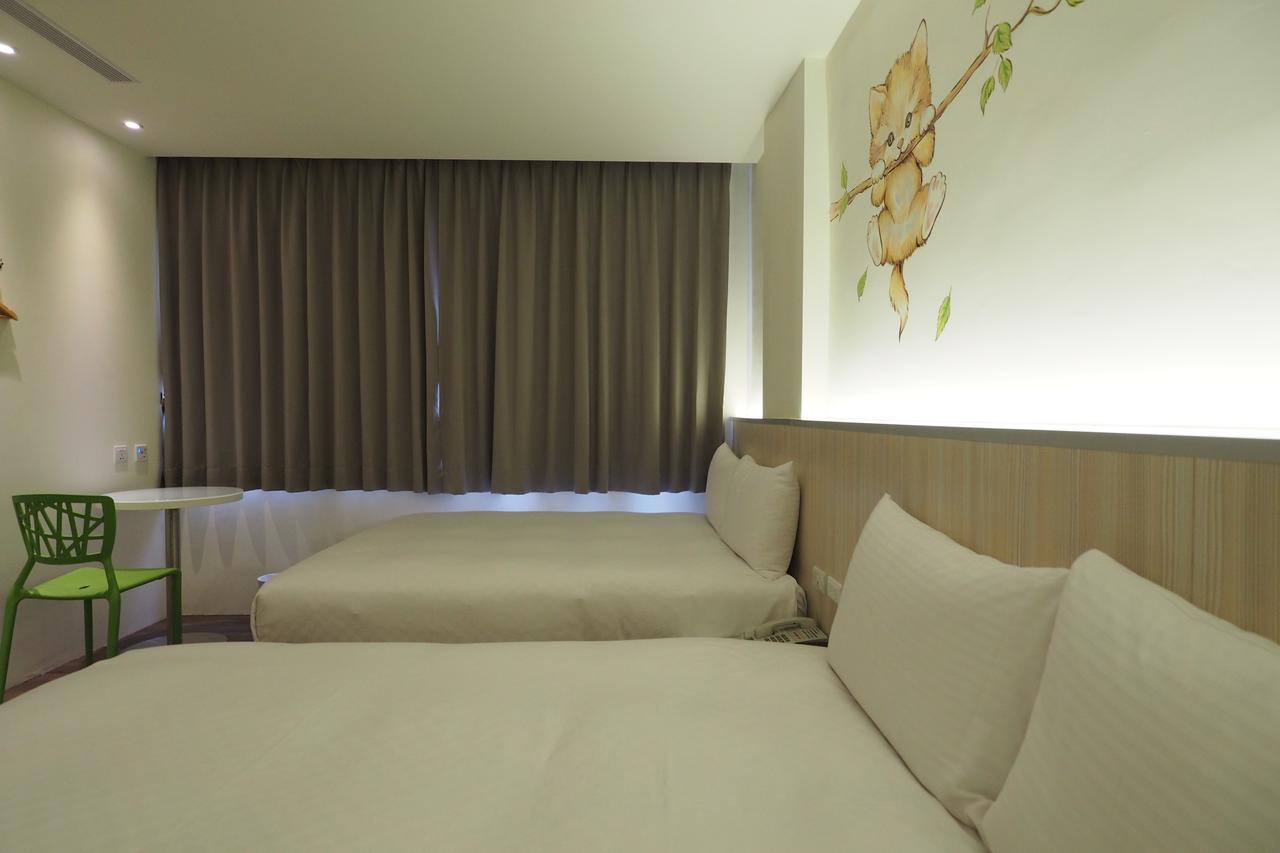 M Hotel Kaohsiung Dış mekan fotoğraf